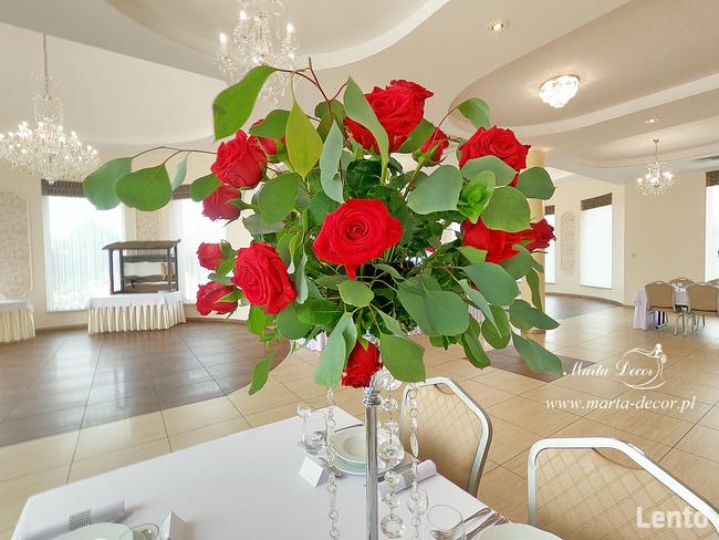 Dekoracje ślubne koscioła, sali, pojazdu, florystyk