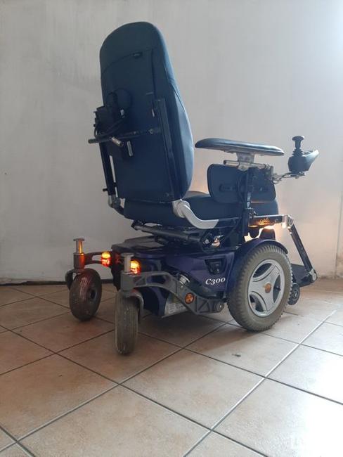 Wózek elektryczny inwalidzki Permobil C-300