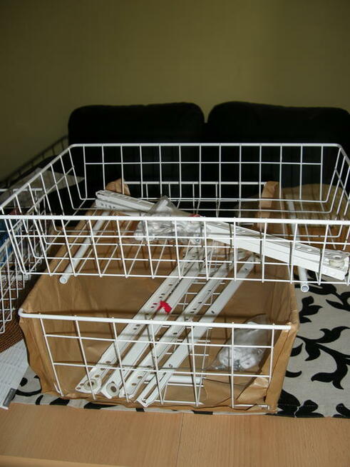 półki wysuwane kosze cargo nowe