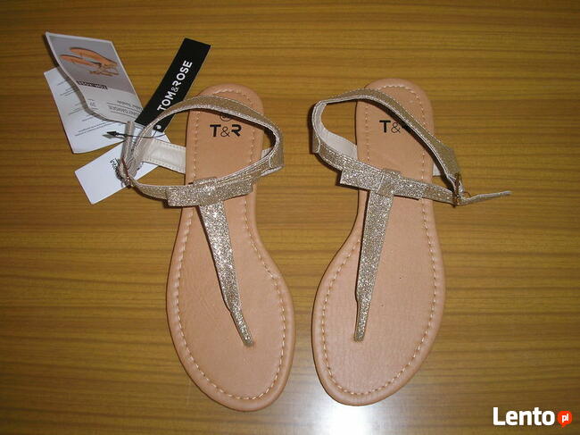 złote sandałki T&R 39 25cm.