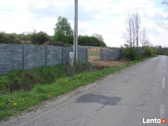 Sprzedam ogrodzoną działkę z rozpocz.budową w okol.G.Siewier
