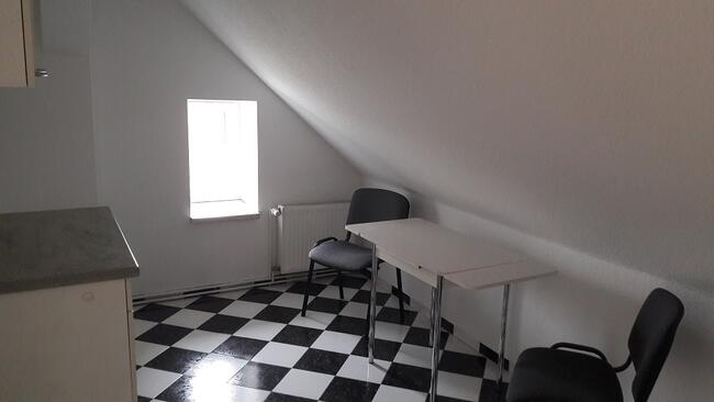 Mam do wynajęcja miesz 2 pokoj.