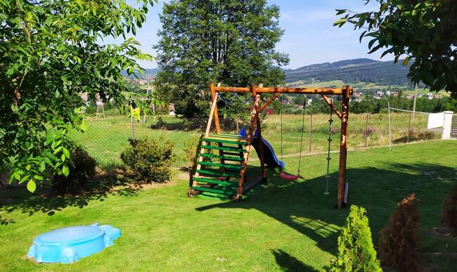 Noclegi pod Wyciągiem przy szlaku Kasina