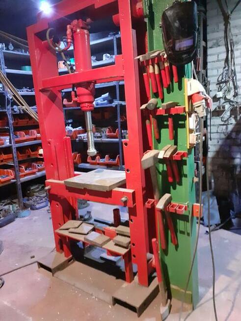 Wynajem wspulpraca Garaż o pow.ok200m2