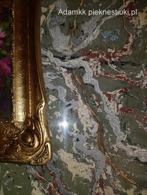 Stiuki.Imitacje marmuru, granitu na kolumy, sciany, kominki.