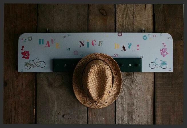 WIESZAK - ręcznie robiony