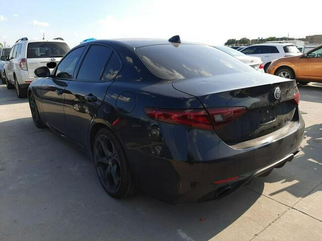 Alfa Romeo Giulia 2019, 2.0L, po gradobiciu