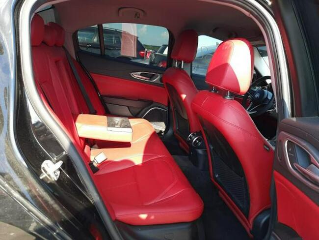 Alfa Romeo Giulia 2019, 2.0L, po gradobiciu