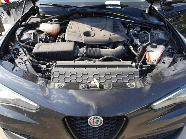 Alfa Romeo Giulia 2019, 2.0L, po gradobiciu