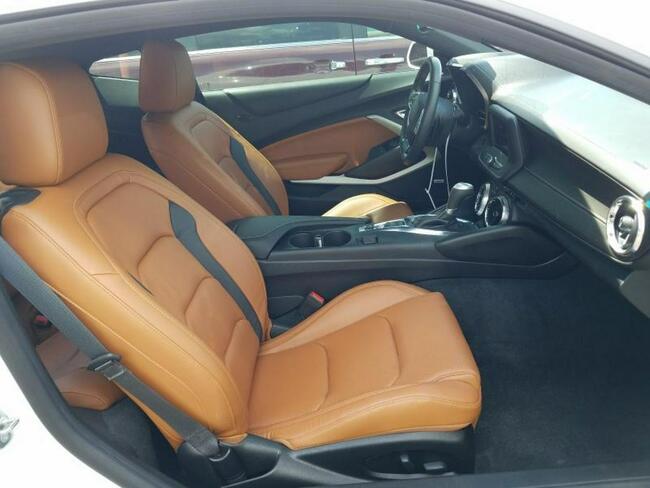 Chevrolet Camaro 2020, 3.6L, LT, po gradobiciu