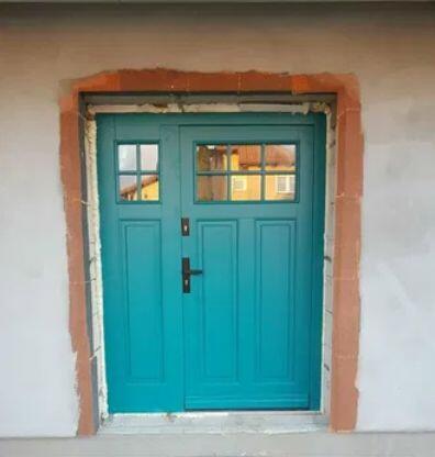 Drewniane drzwi zewnętrzne wejściowe od producenta