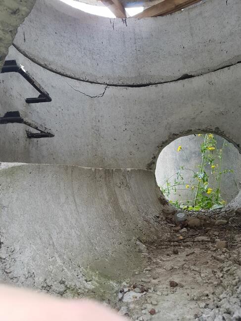 Kręgi betonowe studzienki fi 150