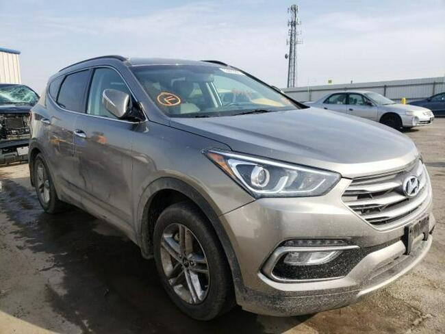 Hyundai Santa Fe 2018, 2.4L, 4x4, porysowany lakier