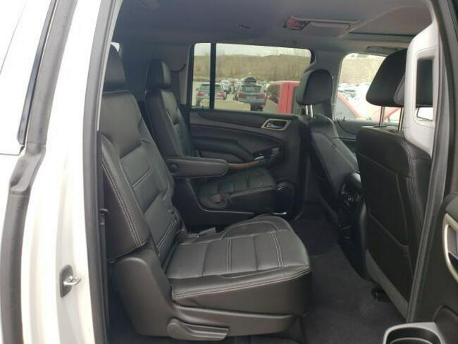 GMC Yukon 2020, 6.2L, 4x4, porysowany lakier