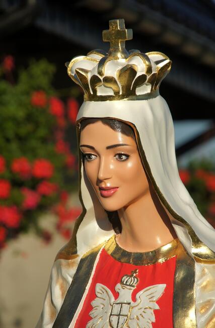 Figukra Matka Boża Królowa Polski. Matka Boska. Licheńska