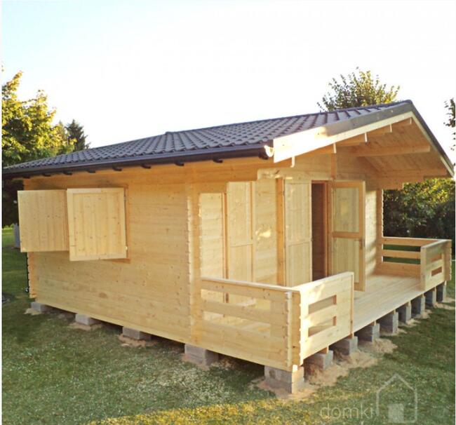 DREWNIANY DOMEK LETNISKOWY WEEKEND 25 + 8 M2