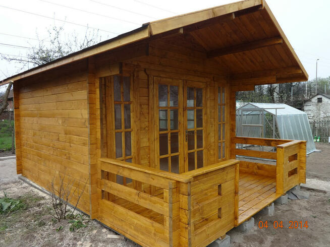 DREWNIANY DOMEK LETNISKOWY IGOR I 12 + 5,2 M2