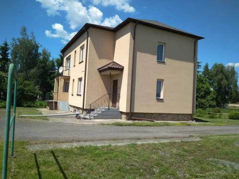 sprzedam zabudowania z ziemia ,ogrodem,