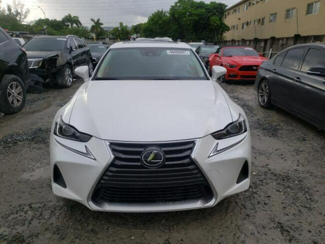 Lexus IS 2020, 2.0L, porysowany lakier