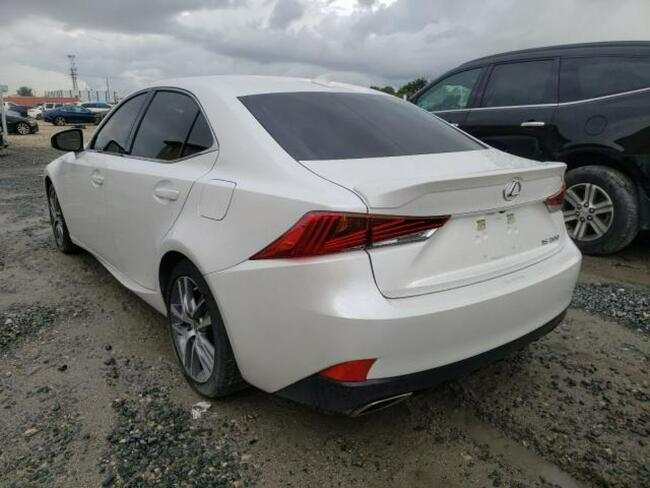 Lexus IS 2020, 2.0L, porysowany lakier