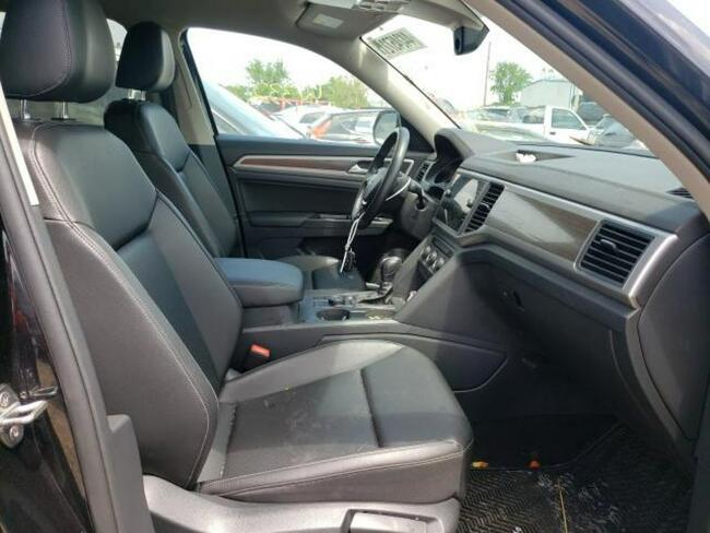 Volkswagen Atlas 2019, 3.6L, 4x4, porysowany lakier