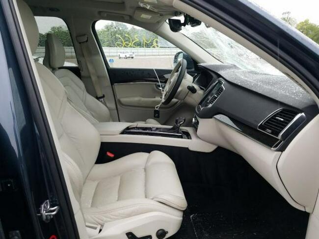 Volvo XC 90 T5, 2018, 2.0L, 4x4, po gradobiciu