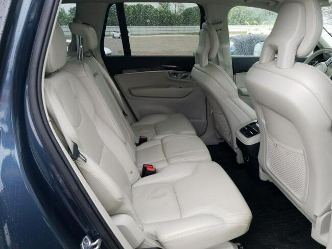 Volvo XC 90 T5, 2018, 2.0L, 4x4, po gradobiciu
