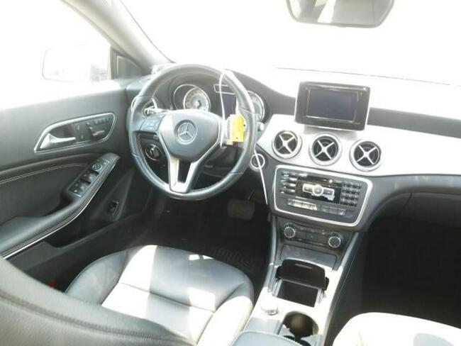 Mercedes CLA 250 2014, 2.0L, po gradobiciu
