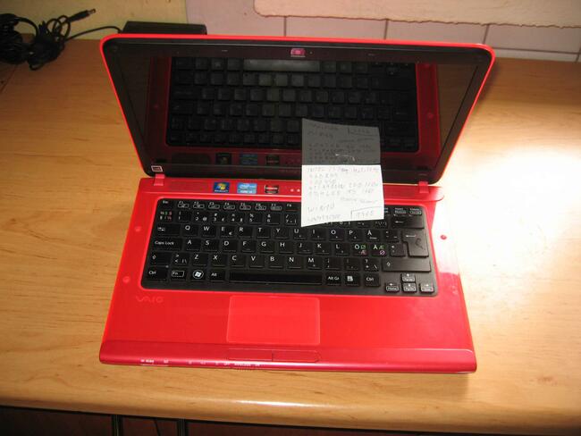 Nowy Laptop Sony Led ips 4k SSD Ati Radeon do szkoly grania