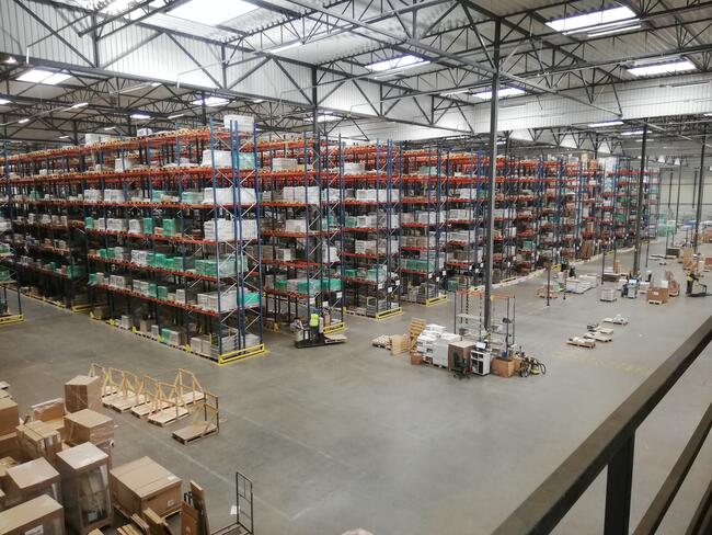 Przegląd techniczny regałów magazynowych PN-EN 15635 PRSES