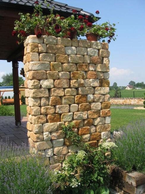 Kamień ogrodowy na skarpy skalniak do ogrodu łupek