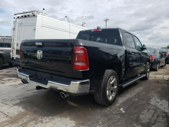 RAM 1500 2019, 5.7L, Big Horn, porysowany lakier