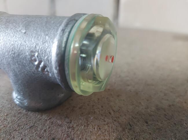 Olejowskaz wskaźnik poziomu oleju wziernik oczko