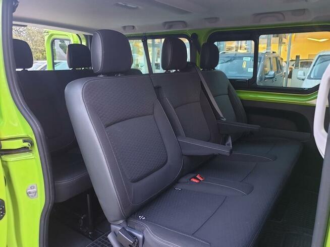 Wynajem busa osobowego bus 9 osobowy Wypożyczalnia busów 8/9