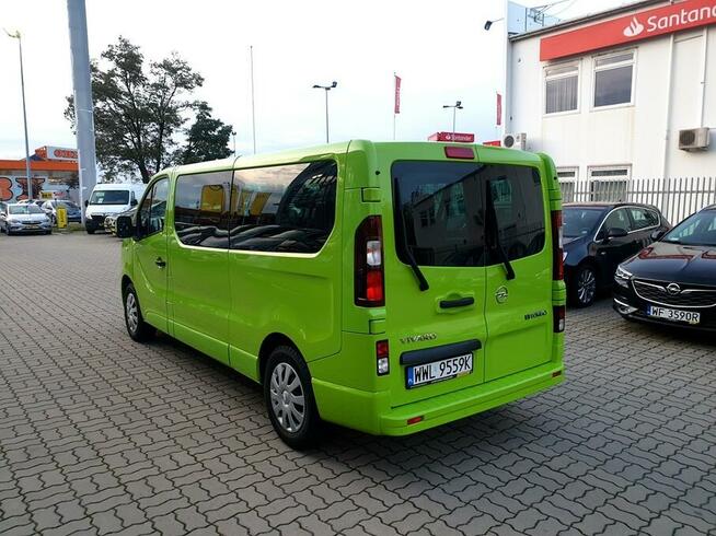 Wynajem busa osobowego bus 9 osobowy Wypożyczalnia busów 8/9