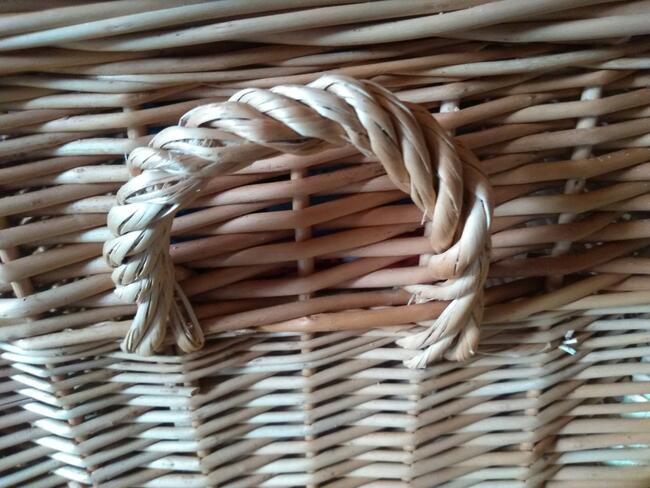 Kufer-Skrzynia-Kosz Wiklinowy prostokątny zamykany