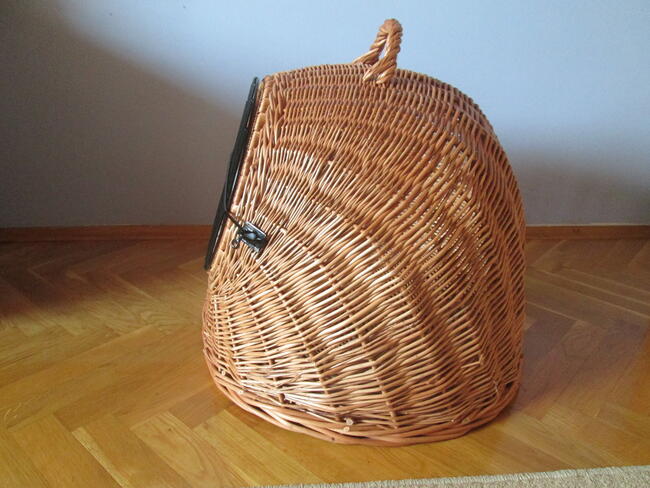 Transporter wiklinowy dla zwierząt