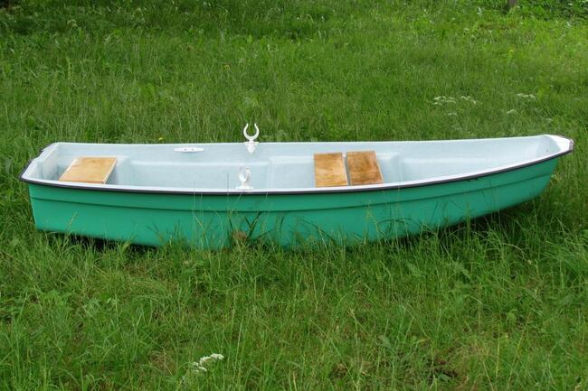 Łódź łódka wędkarska turystyczna 2,4 m łódka do wędkowania.