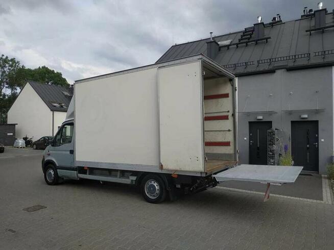 Przeprowadzki transport do 3,5t kontener z windą bagażówka