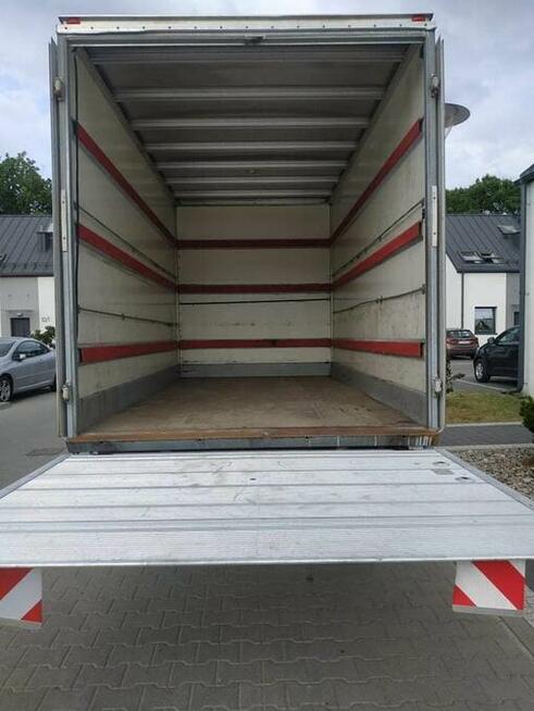 Przeprowadzki bagażówka transport do 3.5t kontener z windą