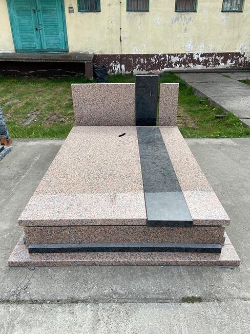 NAGROBKI GRANITOWE NAJTAŃSZE W POLSCE!