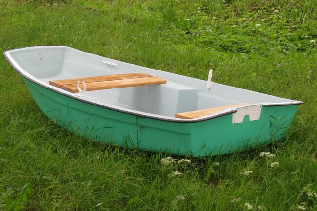 Łódź łódka wędkarska turystyczna 2,4 m łódka do wędkowania.