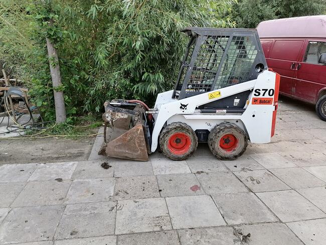 Wynajem koparki łańcuchowej wykopy liniowy pod nawadnianie