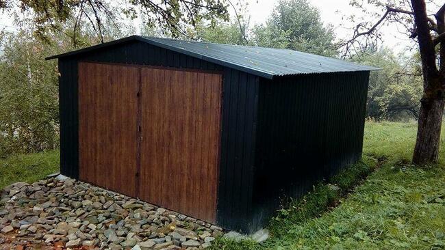 Garaż Blaszany Na wymiar Drewnopodobny Akrylowy RAL Wiata