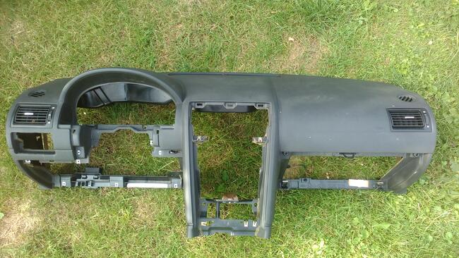 Deska rozdzielcza przed lift Mondeo mk3 przedlift