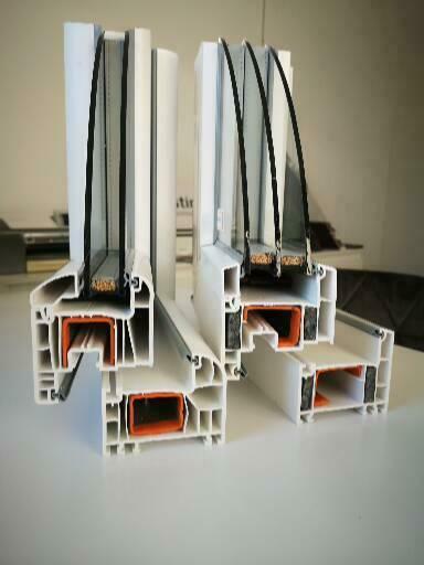 Okna PCV, rolety zewnętrzne, drzwi, bramy rolowane i segment