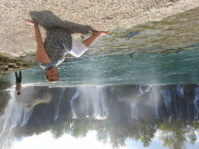 Szukam pana dla spacera, podróże, tańców i kina.