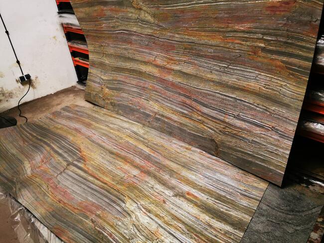 Fornir kamienny Burning Forest – do wnętrz / STONELAND