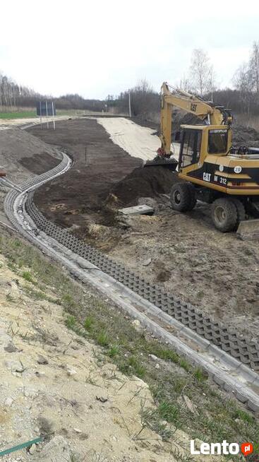 Usługi koparką, koparko-ładowarką, wywrotka, ziemia i inne