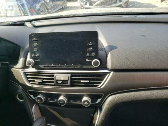 Honda Accord X, 2020, 1.5L, porysowany lakier
